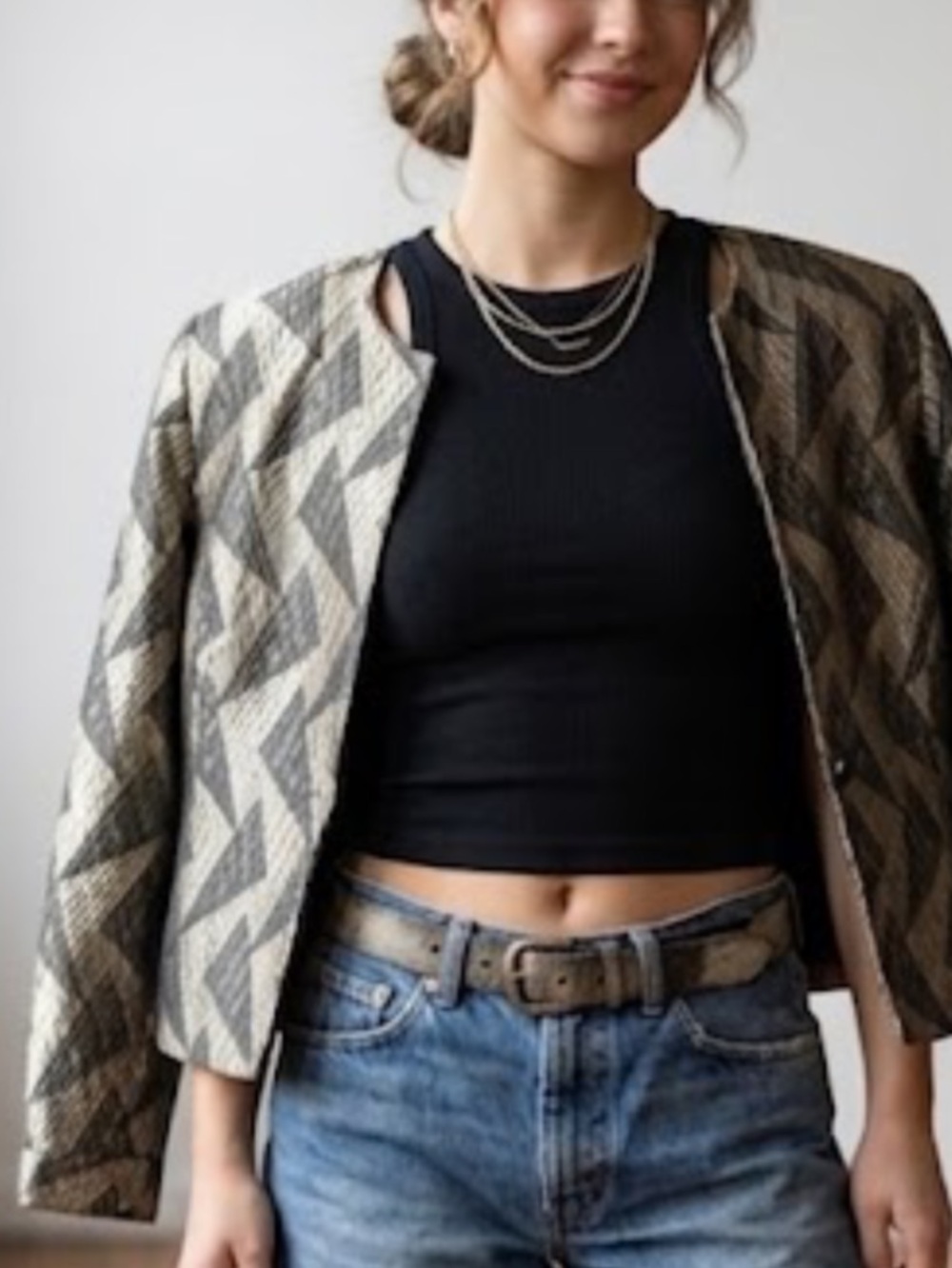 VTG Jones New York Dressy Jacket Black/Gold Geometric Silky Metallic Sheen 6